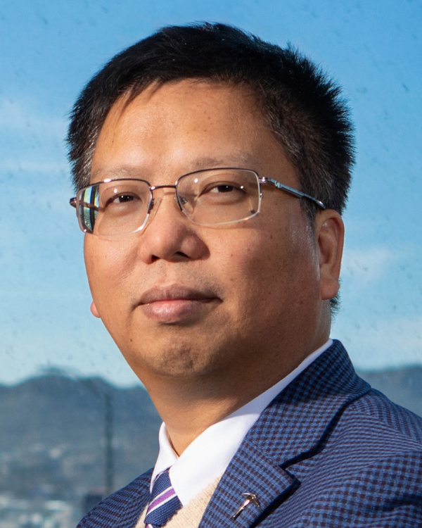 Zifeng Feng