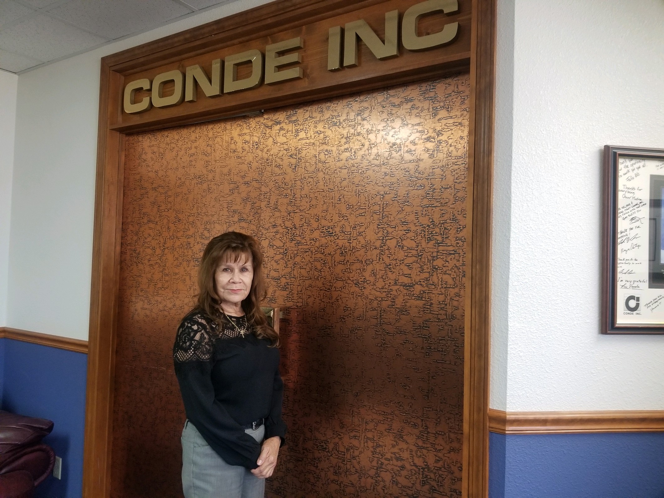 Yvonne_Conde_Photo.jpg