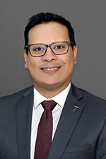 Dr. Ian Mendez