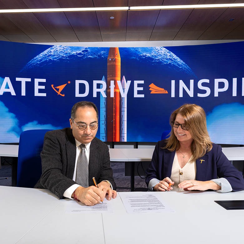 ERDC and UTEP sign Educational Partnership Agreement