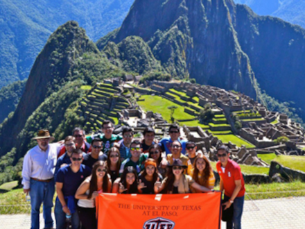 Students from the College of Engineering in Peru.