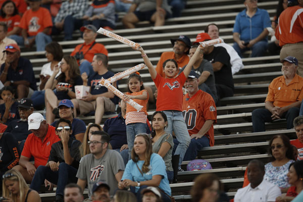 100717_UTEP_WKU_JR_005.jpg