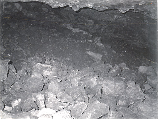 Fissure spill, Stalag 17, Dry Cave