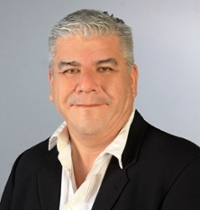 Dr. Manuel Ramírez