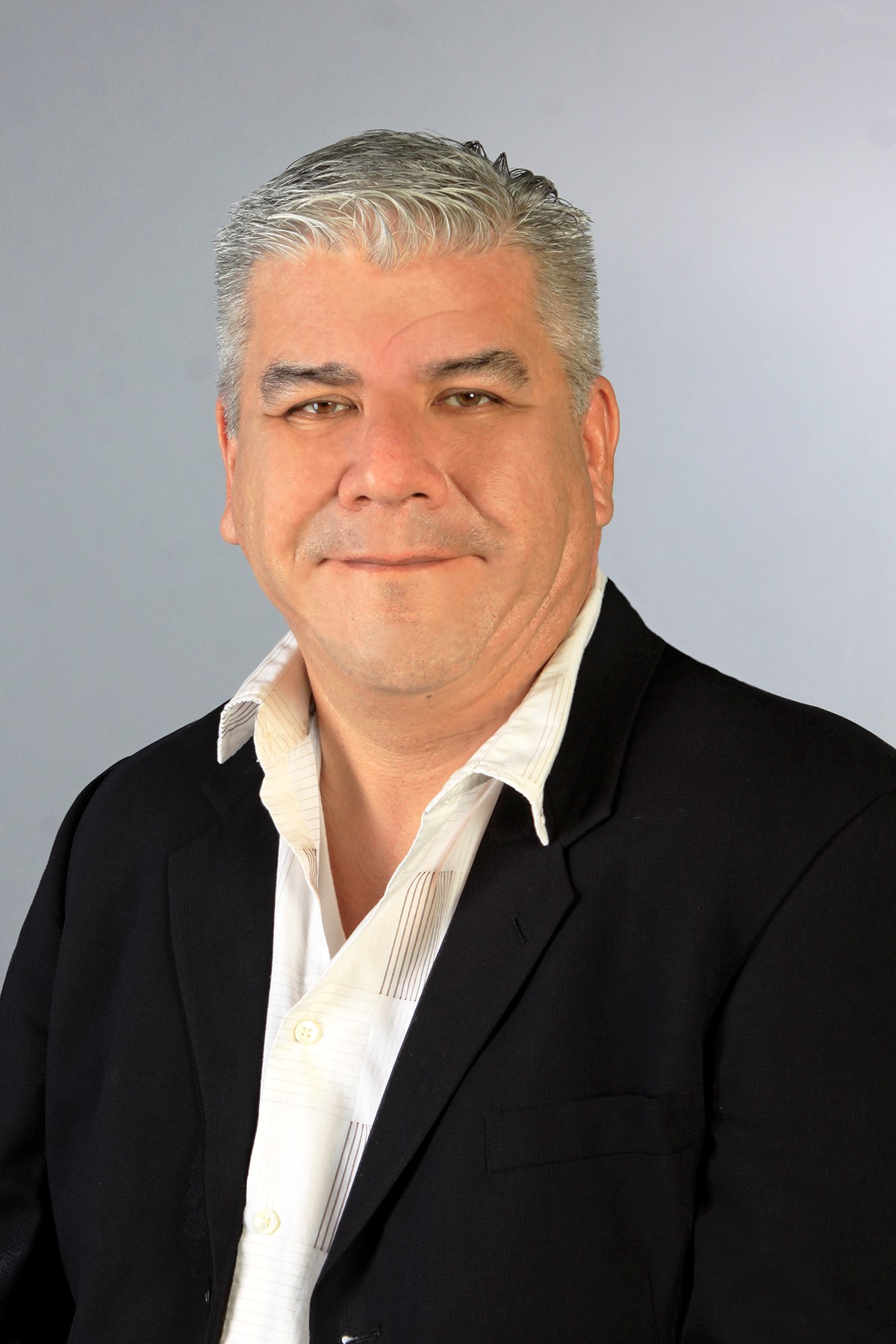 Dr. Manuel Ramirez