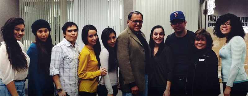 Pi Sigma students with State Senator José Rodríguez at the USO charity event