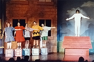 The Cast of The UTEP Dinner Theatre production of Snoopy
