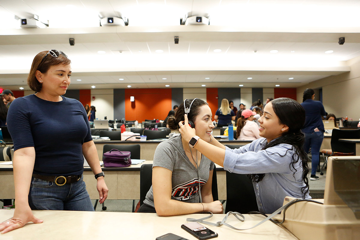 More than 100 UTEP nursing students were certified as hearing and vision screeners through the Texas Department of State and Health Services. Photo: J.R. Hernandez/UTEP Communications  