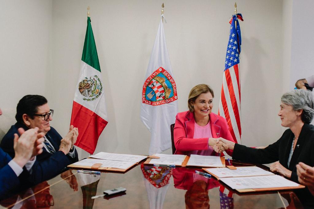 UTEP President Heather Wilson, right, and María Eugenia Campos Galván, governor of the State of Chihuahua, met Friday, June 10, in Ciudad Juárez, Mexico, to sign a memorandum of understanding to formalize the renewal of an agreement to provide scholarships for some of that state’s top students to attend UTEP. Photo: Courtesy 