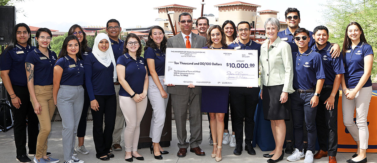 The University of Texas System Board of Regents presented a $10,000 check to The University of Texas at El Paso Student Government Association on Monday, Sept. 16, 2019, at the UTEP Union Dinner Theatre patio. The money will help SGA with relief efforts related to the Aug. 3, 2019, shooting in El Paso. Photo: Laura Trejo / UTEP Communications 
