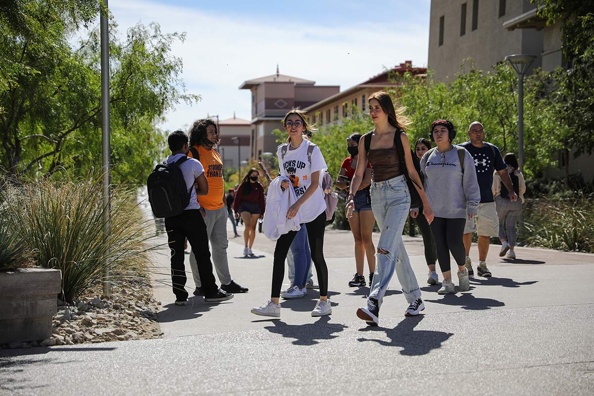 Spring 2022 course registration at UTEP is open! Students are encouraged to meet with their advisors and register as soon as possible to get the best selection of classes for their schedule. 