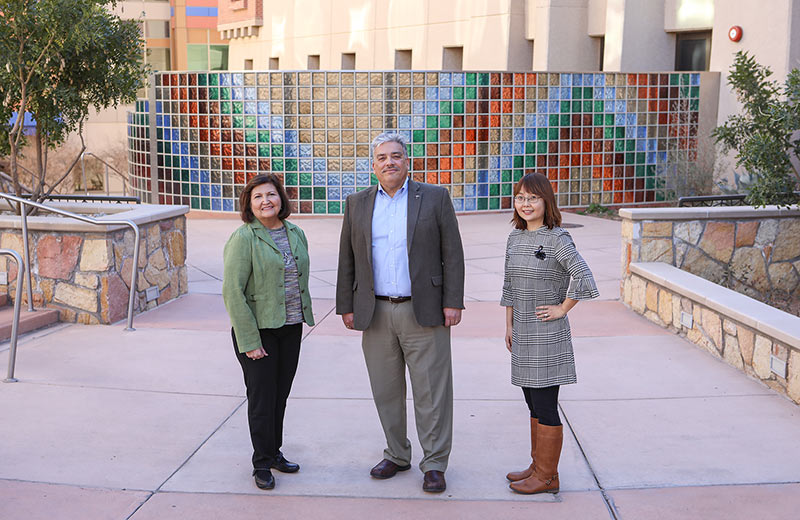 Newswise: UTEP Receives $1M to Develop System to Increase Number of Students Who Pursue Graduate Engineering Studies