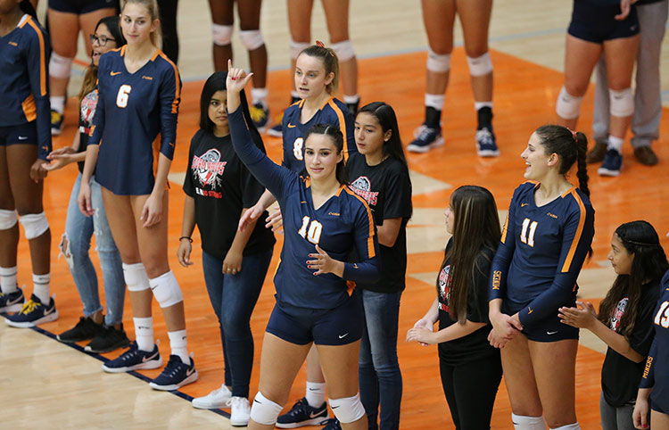 When Briana Arellano joined the UTEP volleyball team as a walk-on in 2016, she did not have an athletic scholarship, but she did have determination. Armed with that, Arellano set a goal for herself to work hard in the classroom and on the court. Her grit was recognized and eventually rewarded by the Miner Athletic Club. 