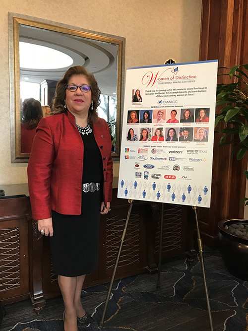 Diane De Hoyos, Ph.D., assistant vice president for purchasing and general services at The University of Texas at El Paso, was honored by the Texas Association of Mexican American Chambers of Commerce at its annual Women of Distinction Awards luncheon. 
