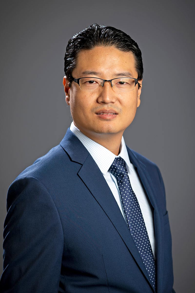 Mengge Li, Ph.D., associate professor at The University of Texas at El Paso’s College of Business Administration, has been named a 2021 Templeton Fellow in the Africa Program of the Foreign Policy Research Institute.  