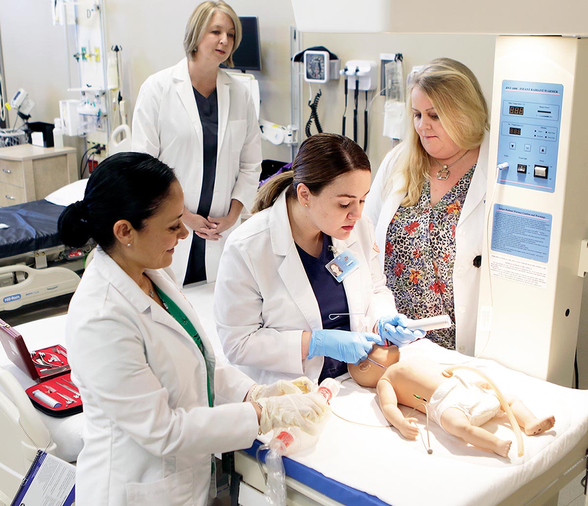 UTEP's School of Nursing will offer the only neonatal concentration for nurse practitioners in West Texas and New Mexico starting in the spring 2022 semester. Photo: Laura Trejo / UTEP Marketing and Communications 