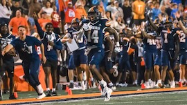 UTEP Football Defeats UT Martin at Home Opener