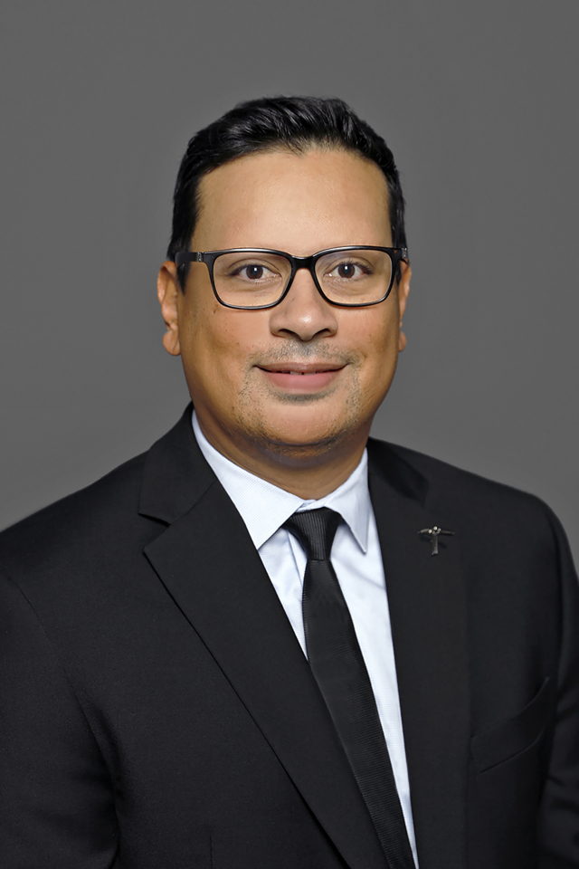 Ian Mendez, PhD