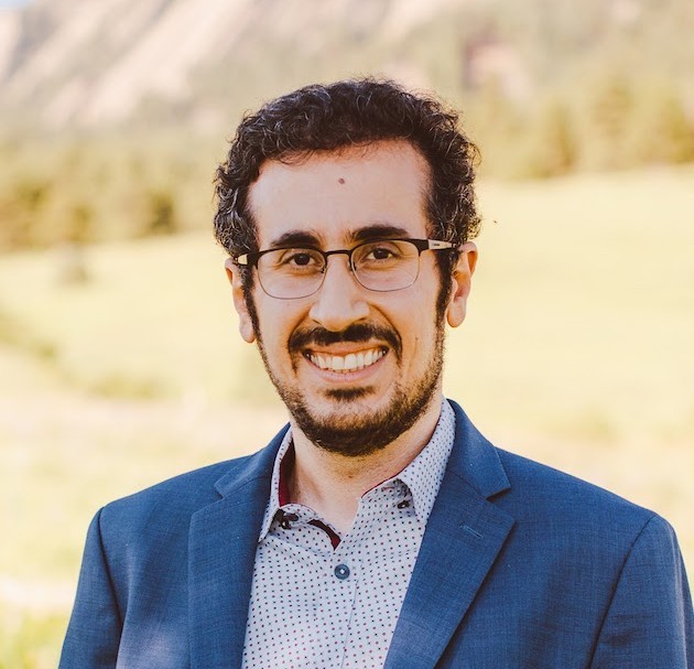 Dr. Saeid, Tizpaz-Niari